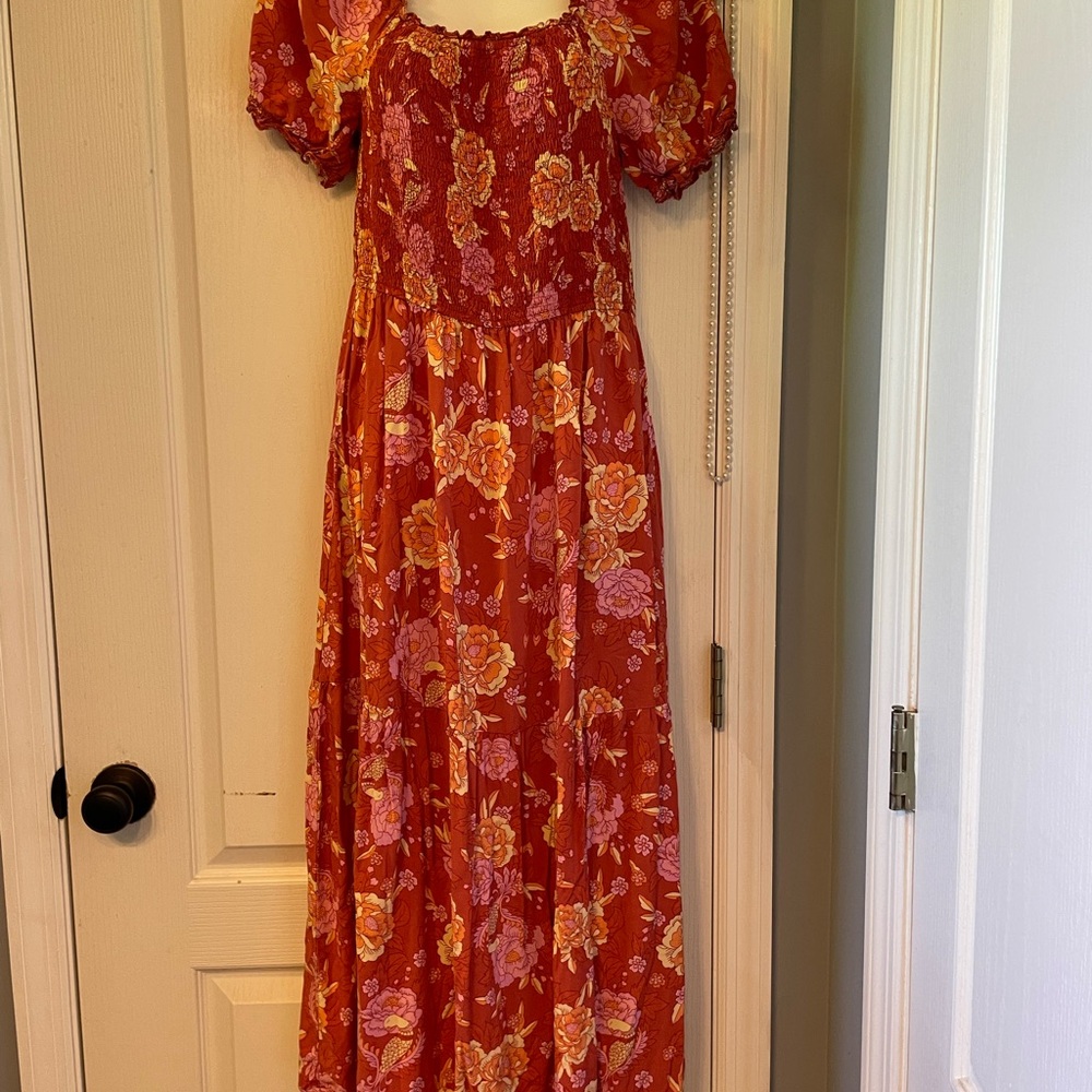 Size M by Zesica Red, pink and orange floral boho dress